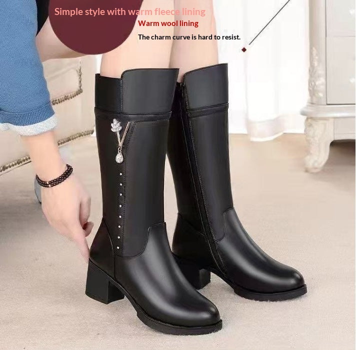 Bottes hautes pour femmes en cuir souple doublées polaire avec doublure en laine et fermeture éclair pour plus de chaleur